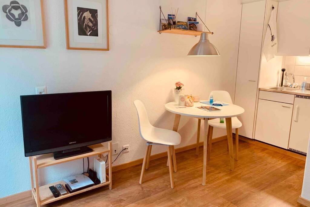 Studio Im Modernen Alpenstyle Adelboden Bagian luar foto